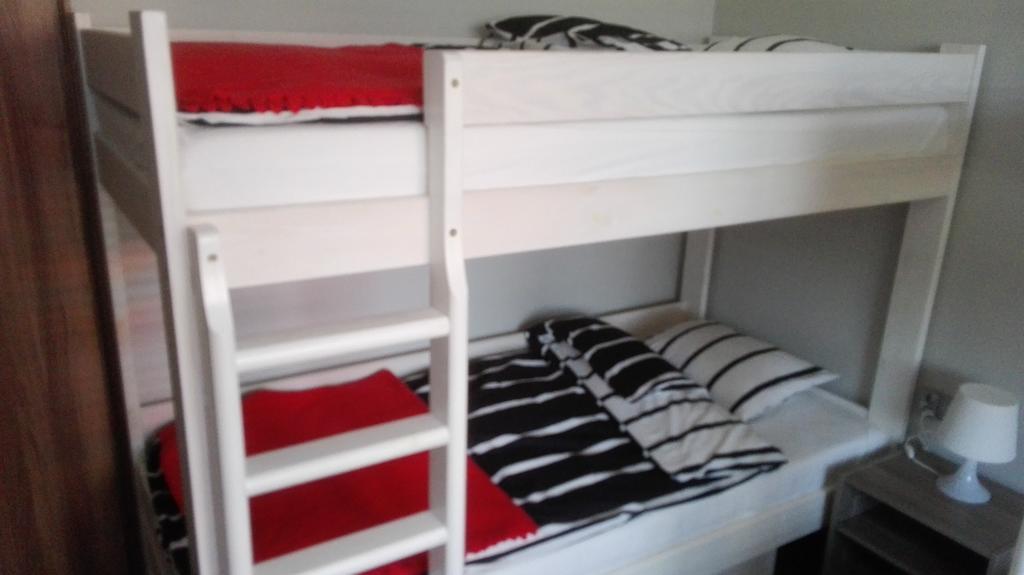 B&M Guesthouse Oswiecim Luaran gambar