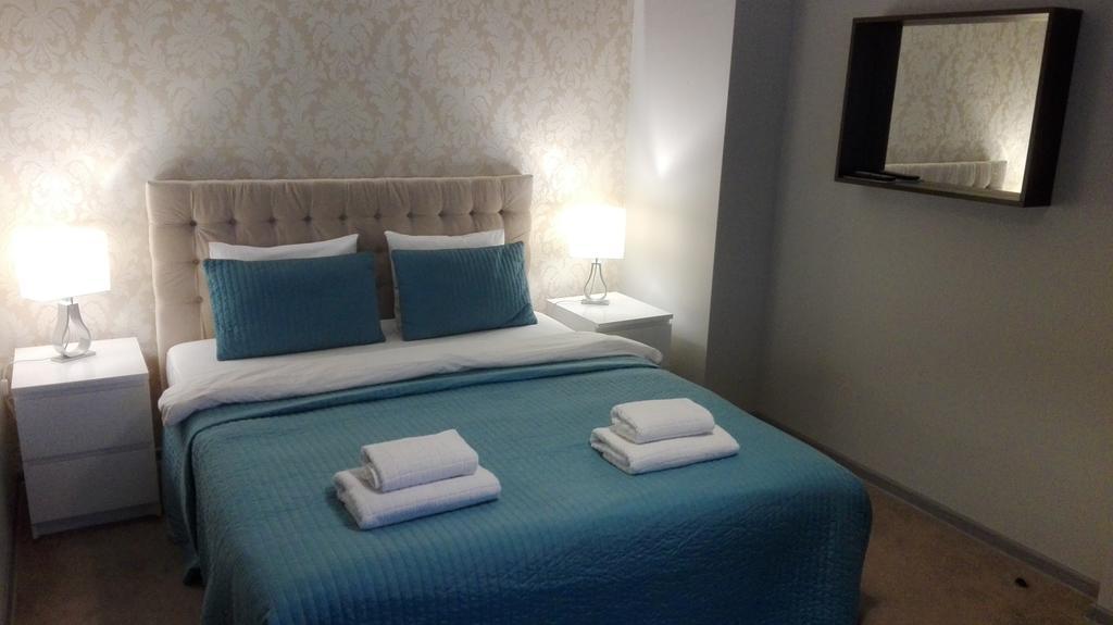 B&M Guesthouse Oswiecim Luaran gambar