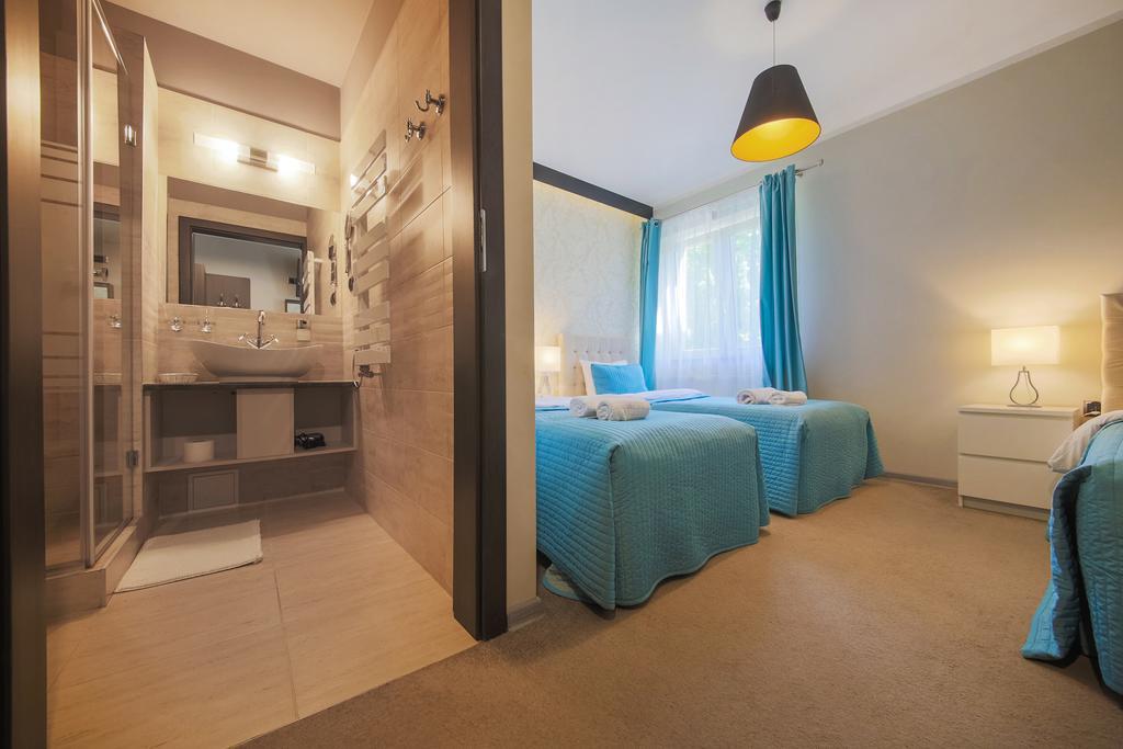 B&M Guesthouse Oswiecim Luaran gambar