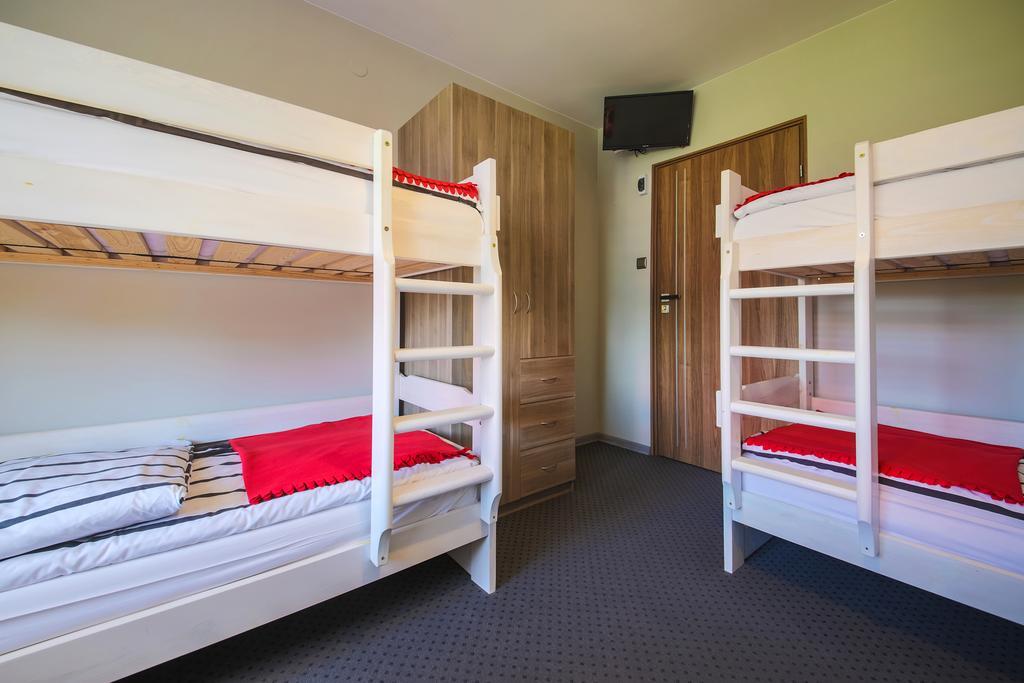 B&M Guesthouse Oswiecim Luaran gambar