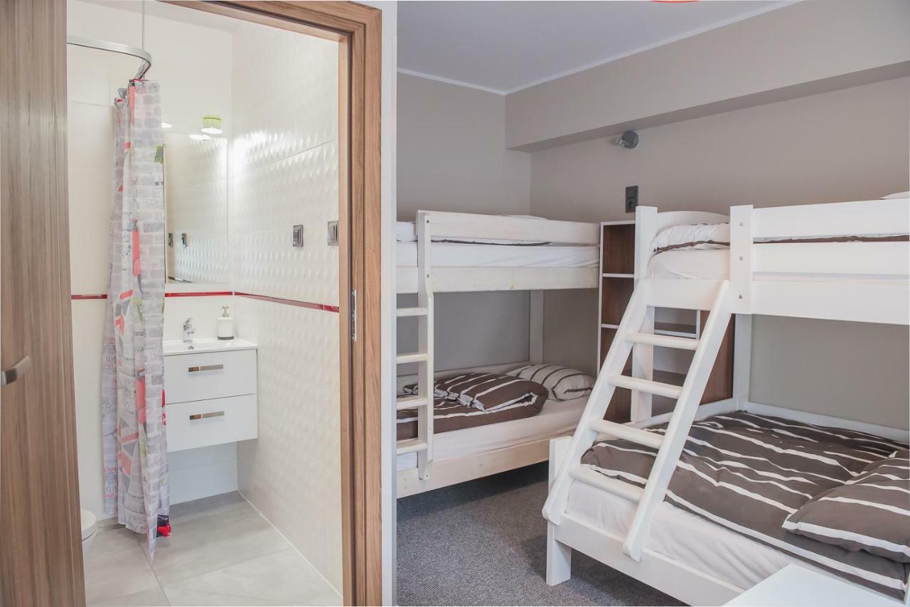 B&M Guesthouse Oswiecim Luaran gambar